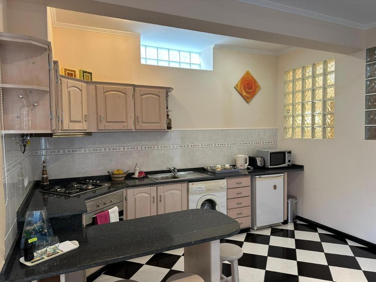 Residencia Mendonca Apartment Sao Roque Do Faial ภายนอก รูปภาพ